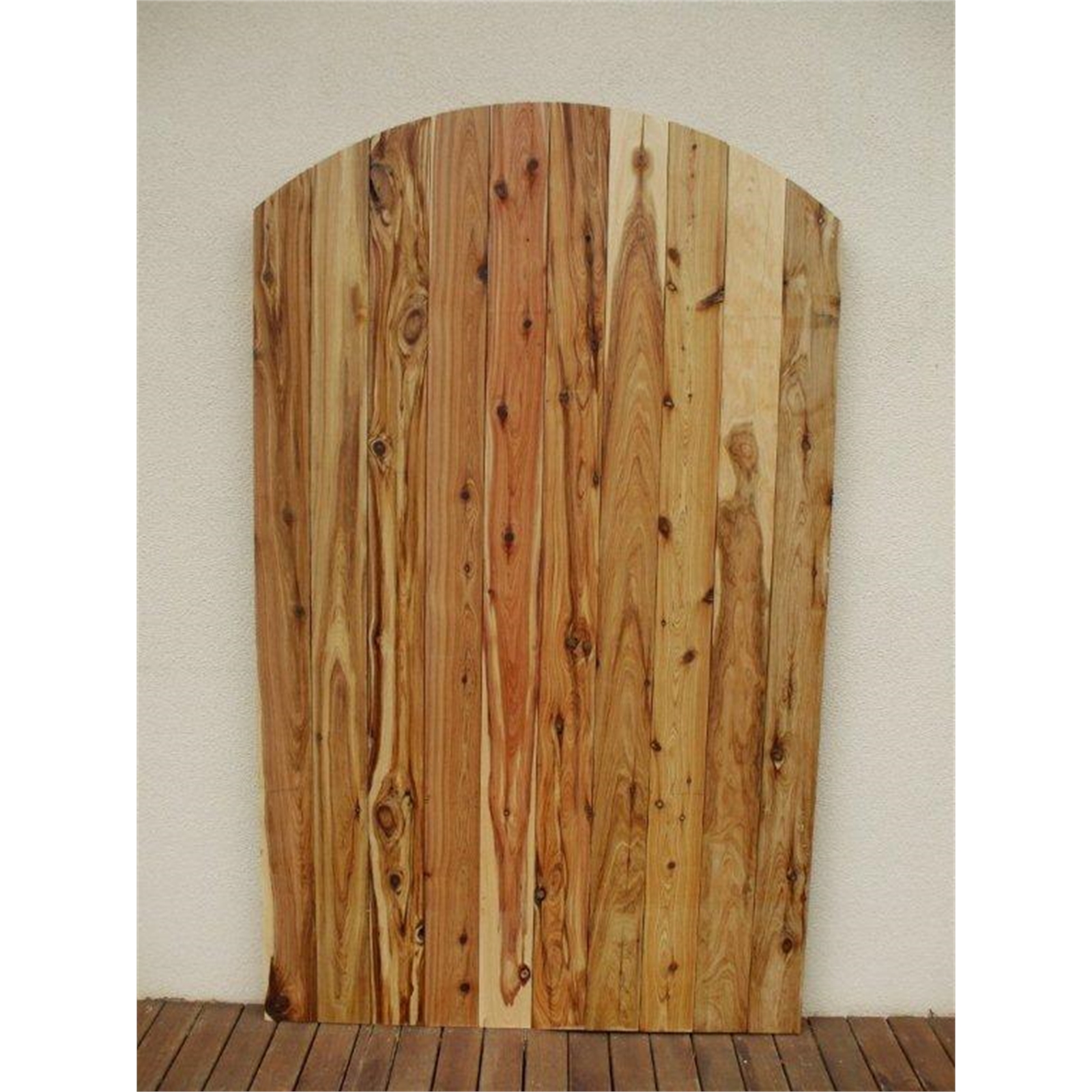 900 x 1800mm Closed Arch Cypress Pine Gate