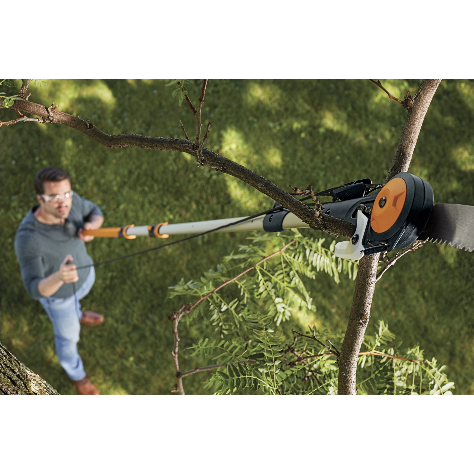 Fiskars Telescopic Tree Pruner 4.9M | Bunnings Warehouse