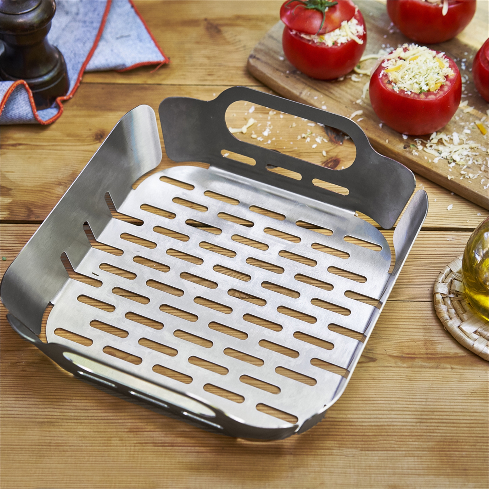 Matador Small BBQ Grill Basket Bunnings Warehouse