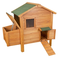 Aviaries &amp; Chicken Coops available from Bunnings Warehouse