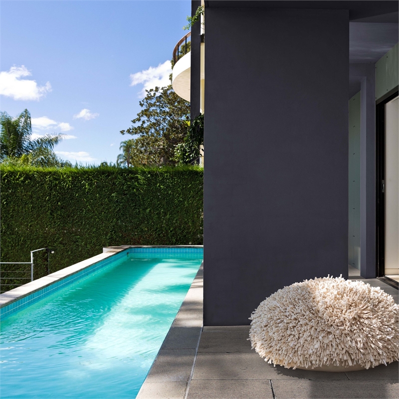 Taubmans All Weather Low Sheen Black Exterior Paint 1L Bunnings