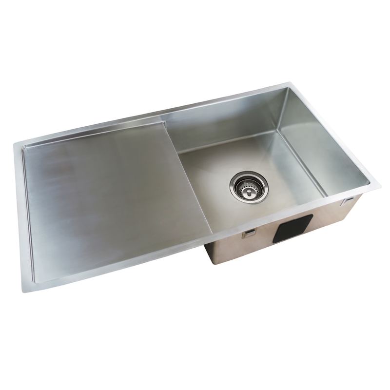 Everhard Squareline Plus Single Bowl Sink And Drainer With Accessories