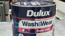 Dulux Wash&Wear 4L +Plus Super Hide Super White Low Sheen Paint